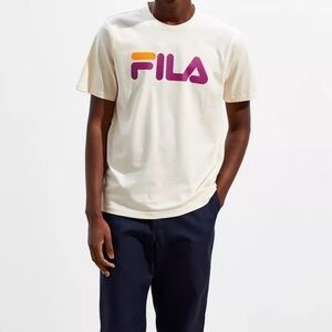 NWT FILA LOGO URBAN OUTFITTERS TEE SHIRT SIZE SMALL *Flaw*